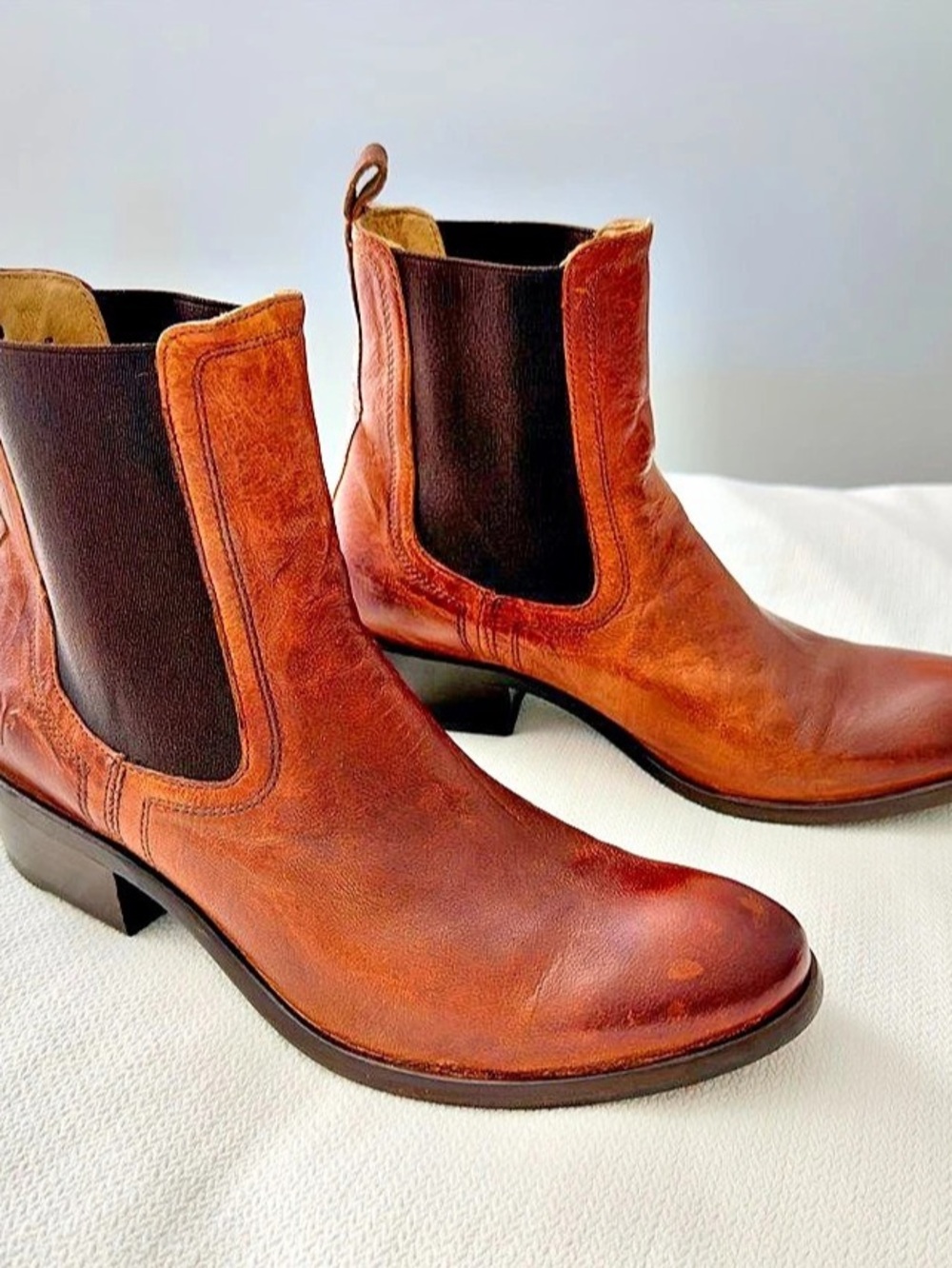 Frye Sacha Chelsea Boot Brown Leather Ankle Boots